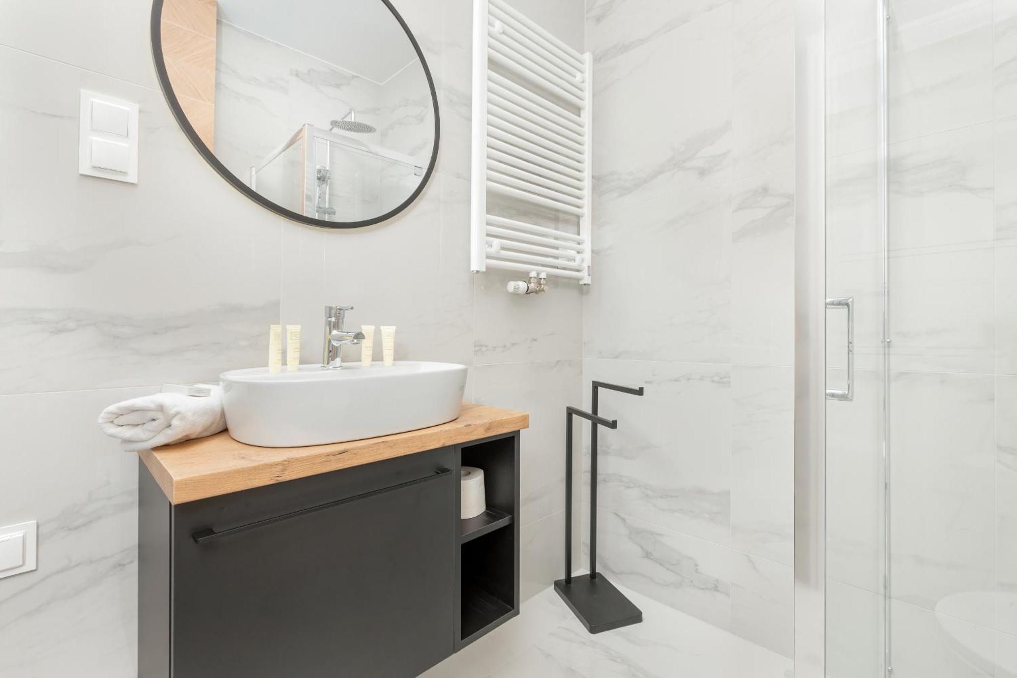 גדינייה Apartament Na 15 Pietrze Z Widokiem Na Zatoke W Gdyni I Parkingiem By Noclegi Renters מראה חיצוני תמונה
